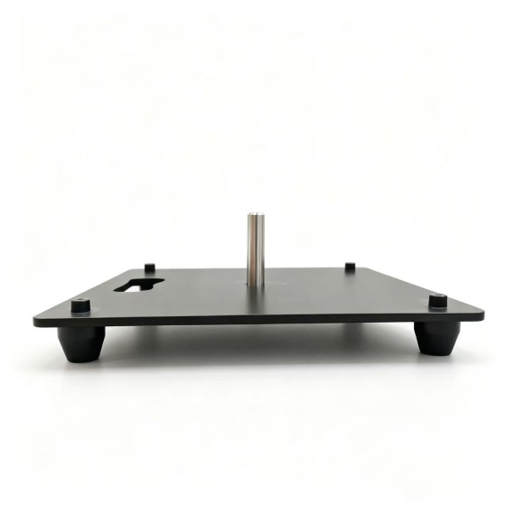 Flag pole base feet